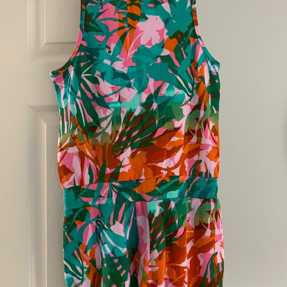 XS JUICY COUTURE
Printed Zip Front Tank Jumpsuit In Tropical Palm Cambo … - Picture 13 of 16